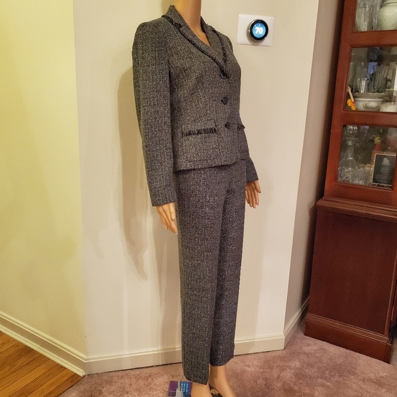 NORTONMCNAUGHTON 2-Piece Suit - Picture 2 of 12